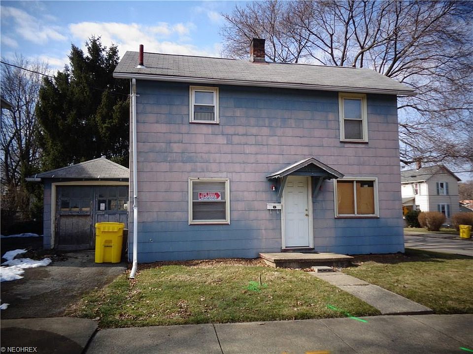 1st image of 213 Woodland Ave