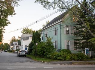 189 Ocean Ave APT 2, Portland, ME 04103