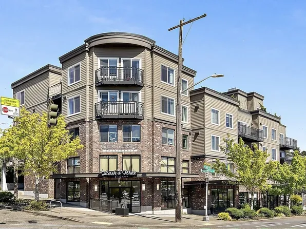 Greenlake Pointe