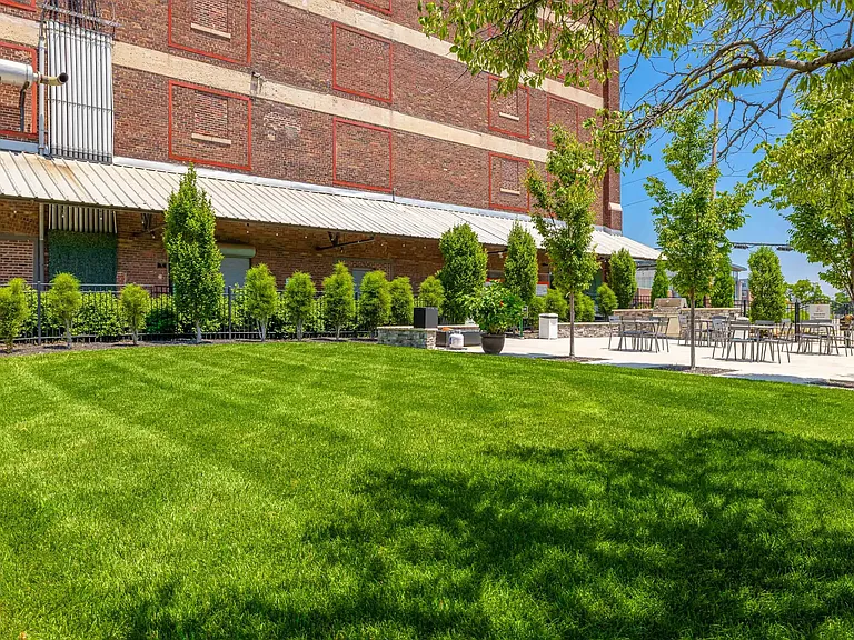 Park Lofts — Photo 2