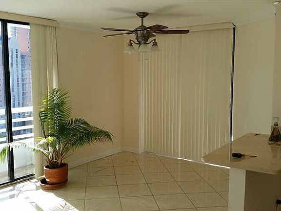 5th image of 3300 NE 192nd St APT 1518