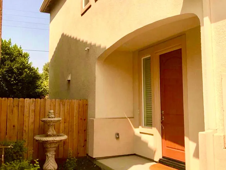 3913 Purple Finch Ln — Photo 32