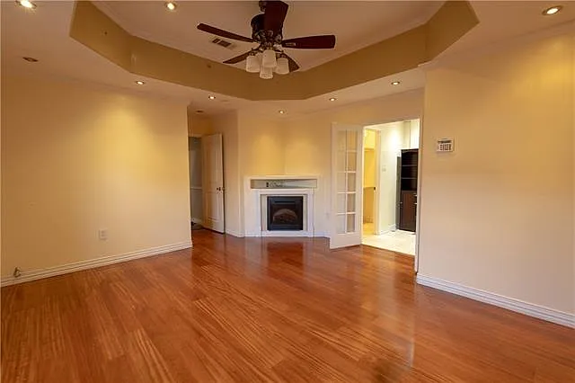3 bed, 2.0 bath, 1575 sqft, $1,750 — Photo 3