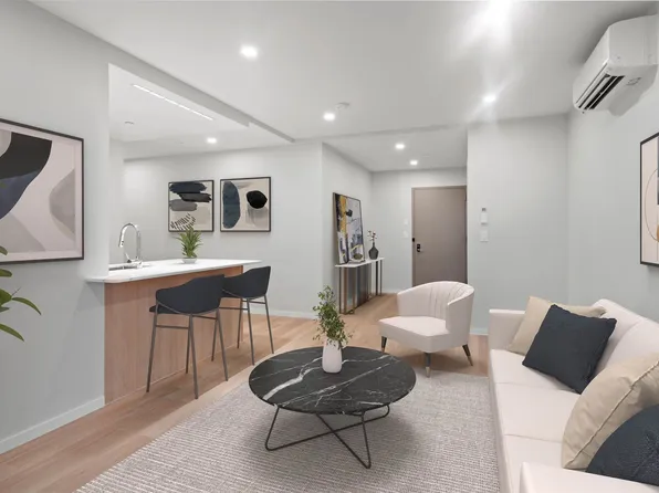 1054 41st Street image 2 of 10