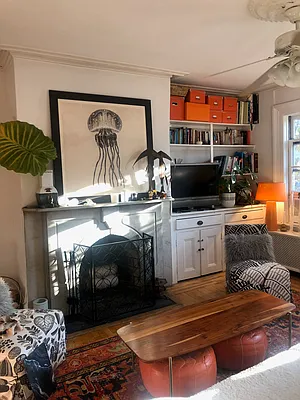 Rented by Picture Realty Inc. | media 30