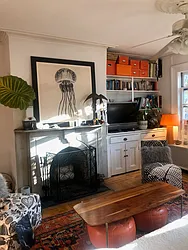 Rented by Picture Realty Inc.