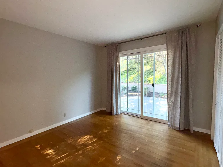 3920 Raap Ave — Photo 11