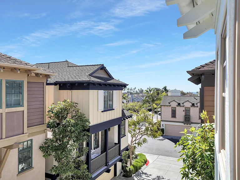 2672 Bungalow Pl — Photo 12