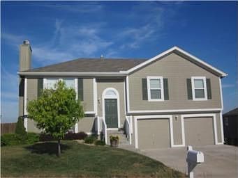 1st image of 1408 NW Nolan Dr
