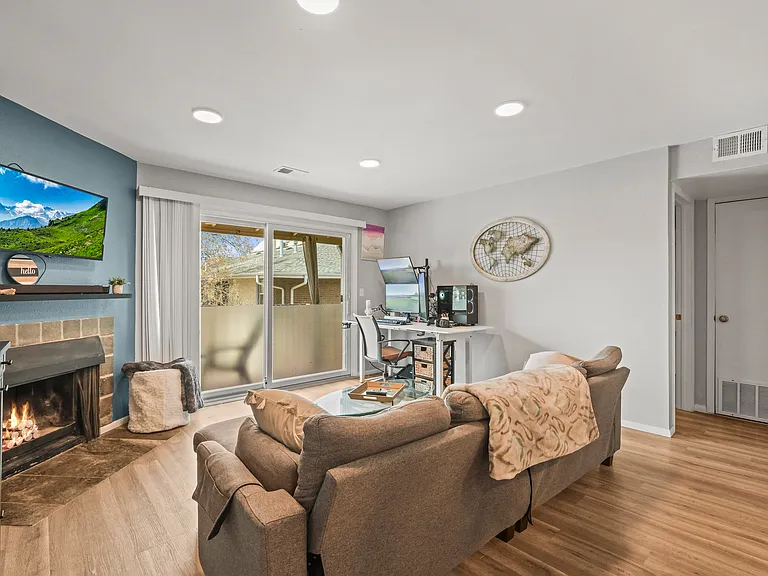 12112 Melody Dr #302 — Photo 4