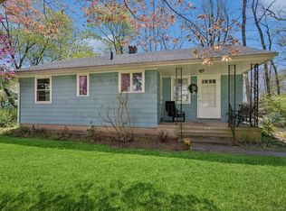 3 Keller Ln, Westport, CT 06880