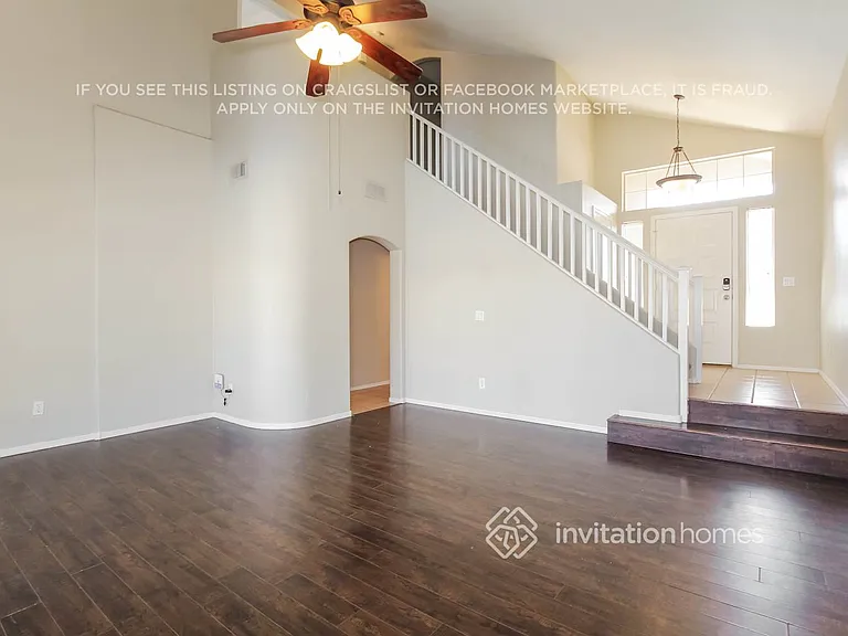 4028 W Lone Cactus Dr — Photo 2