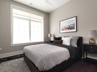 2050 N Clark St #308, Chicago, IL 60614