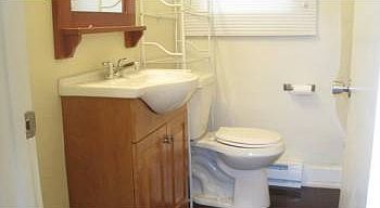3rd image of 2910 Revels Ave