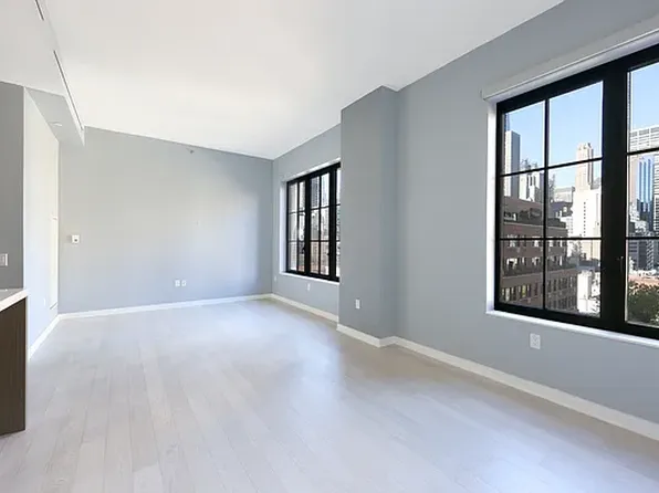 959 1st Ave #10D, New York, NY 10022