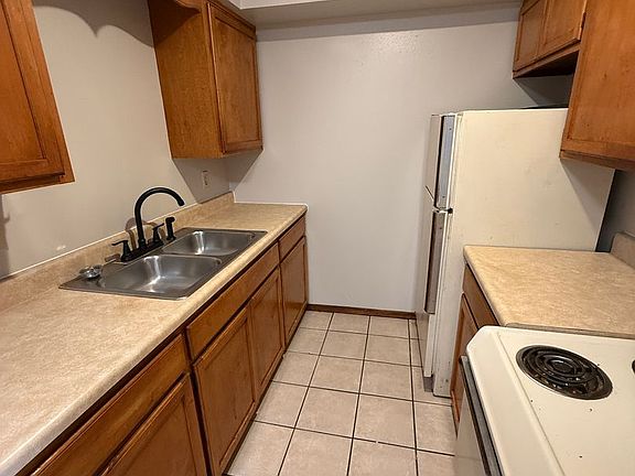 5th image of 911-925 W 12th St #915-A-7