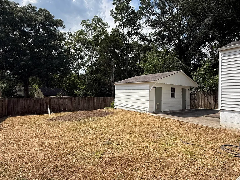 1177 Edie Ave SE — Photo 15
