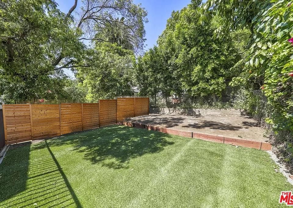 Private Backyard