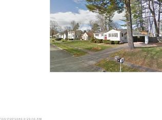7 Mayflower Rd, Westbrook, ME 04092