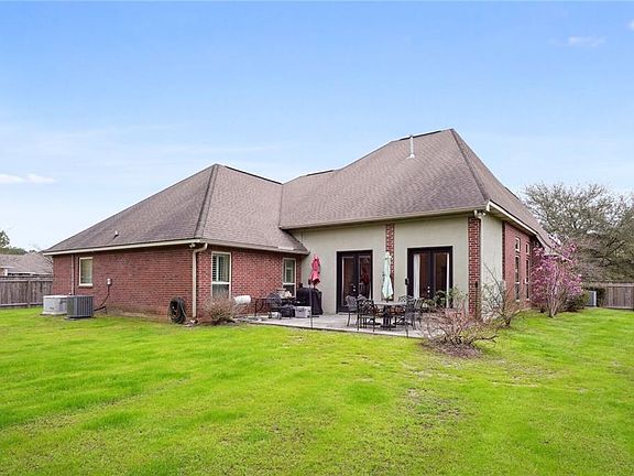 4th image of 442 Camden Park Dr