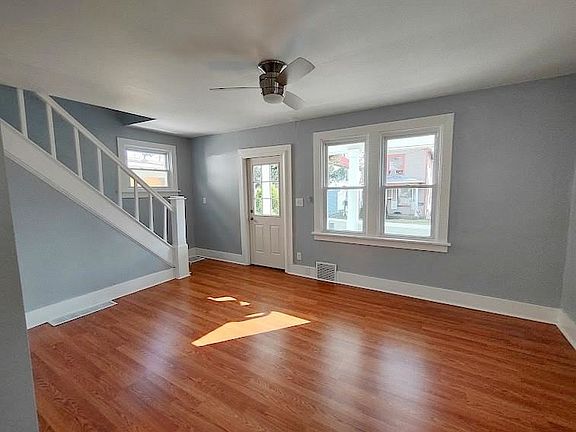 5th image of 307 Grant St