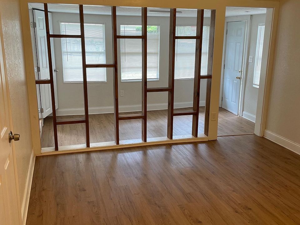 1st image of 7810 N Van Dyke Pl #B