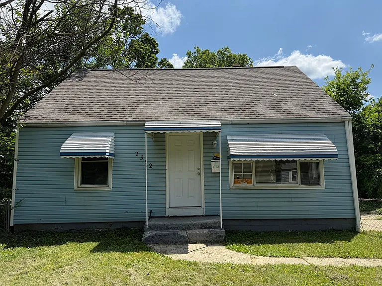 2552 Renwood Pl — Photo 3
