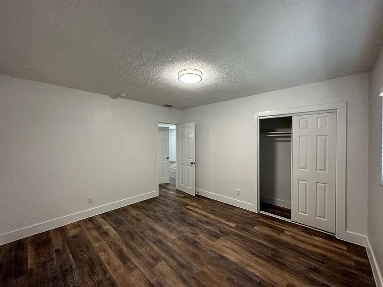 3315 SW 15th Ave #0 — Photo 11
