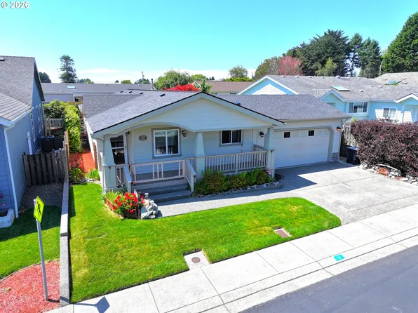 98126 W Benham Ln Space 16, Brookings, OR 97415