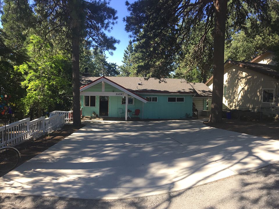 1st image of 31097 Mountain Oak Dr