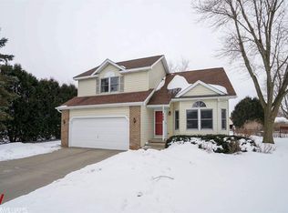 756 E Hillcrest Dr, Verona, WI 53593