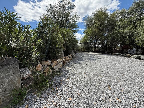 2nd image of 12333 Quartz Hill Rd