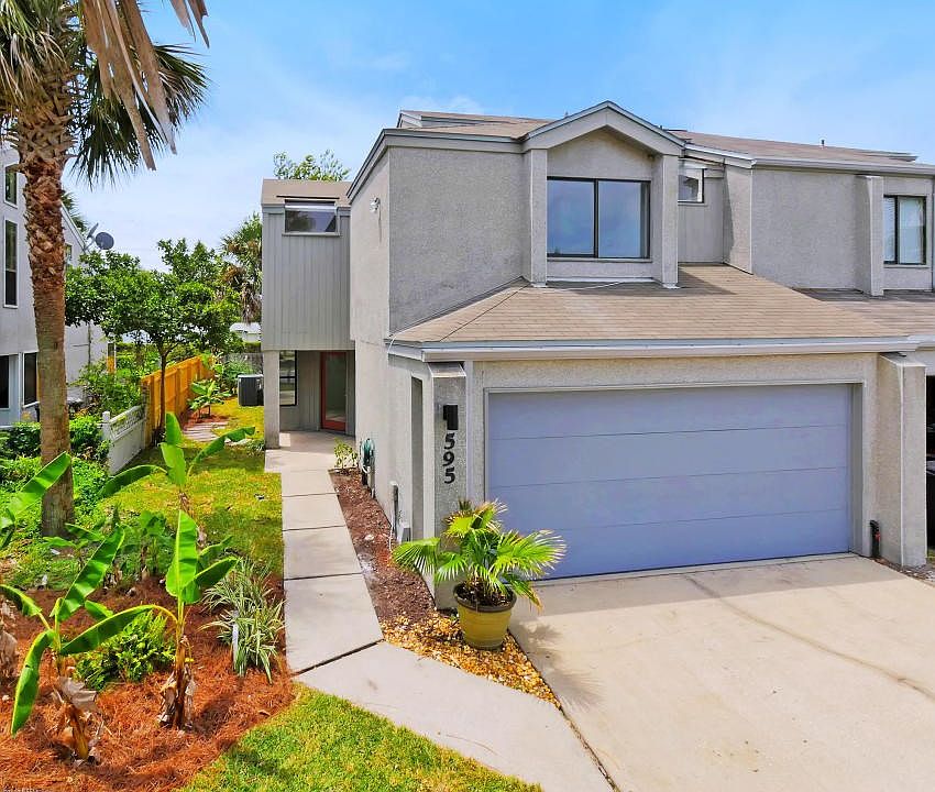 595 Selva Lakes Cir-1