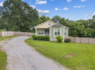 107 Wallace Cir, Killen, AL 35645