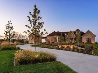 10119 Bella Strada Ln, Johnston, IA 50131