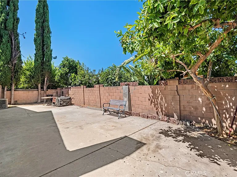 8349 Lurline Ave — Photo 18