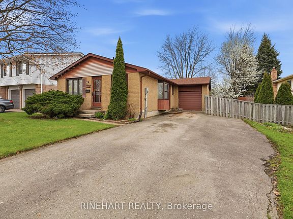 3rd image of 1003 Lawson Rd