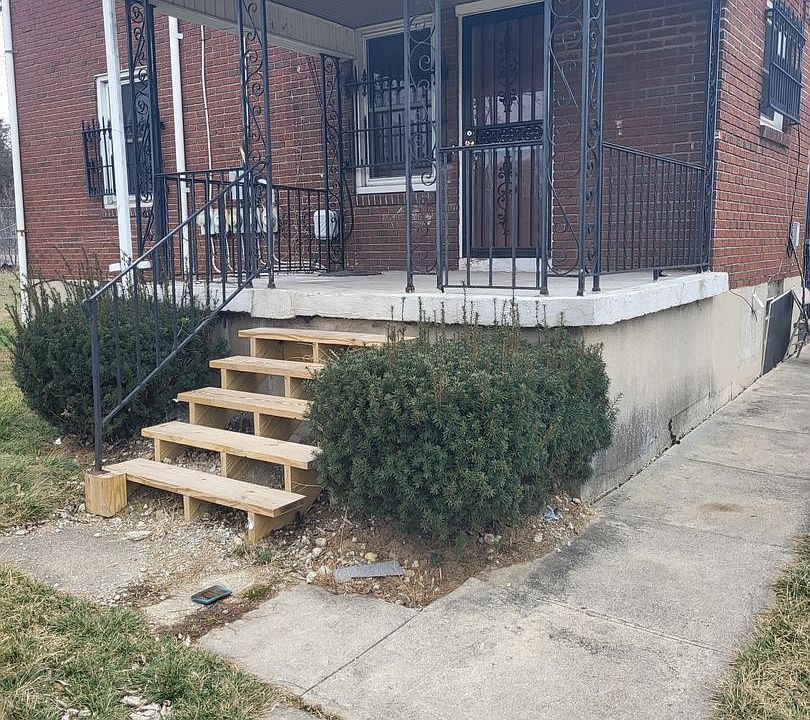 1st image of 432 N Gettysburg Ave #2