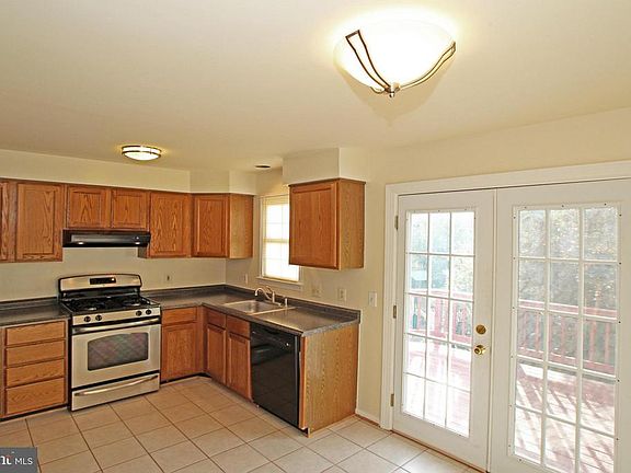 5th image of 3007 Heritage Spring Ct