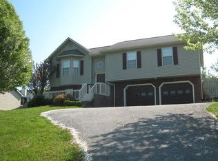 120 Stage Rd, Jonesborough, TN 37659