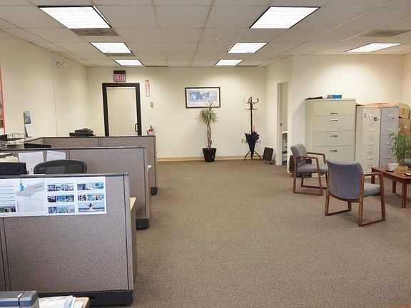 2nd image of 700 Plaza Dr Ste 201