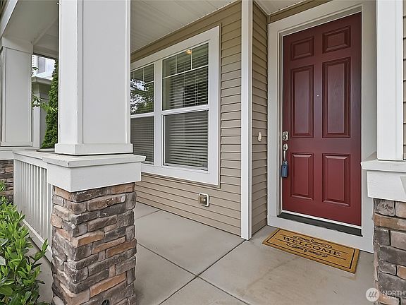 3rd image of 2729 85th Avenue NE