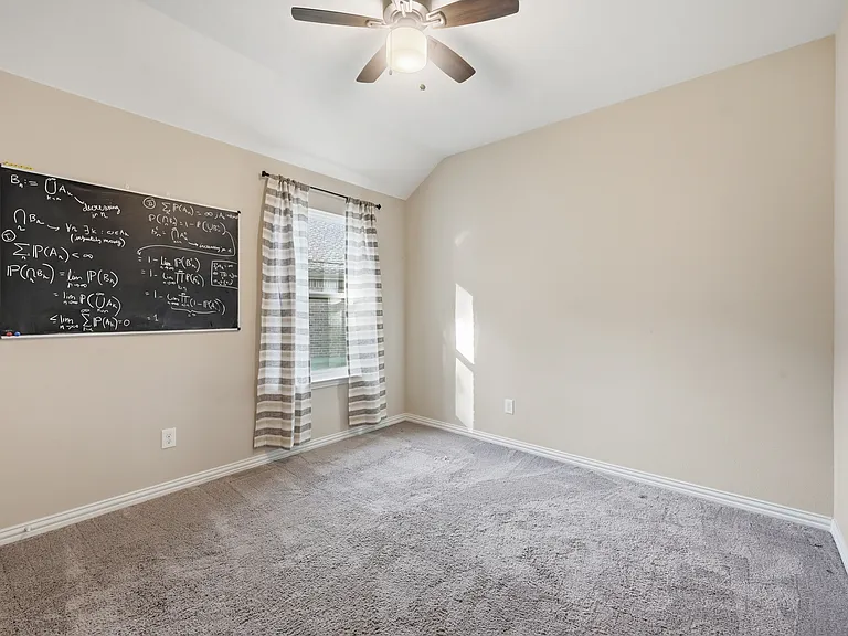 405 Windward Dr — Photo 24