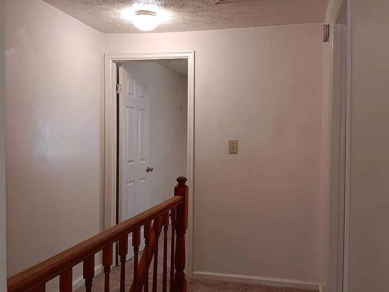 40 Lucinda Ct — Photo 13