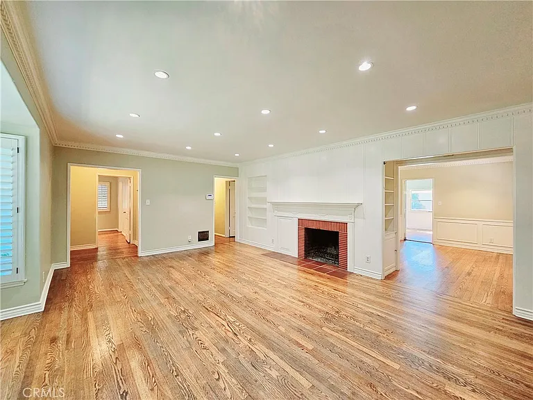 743 Kerns Ave — Photo 4
