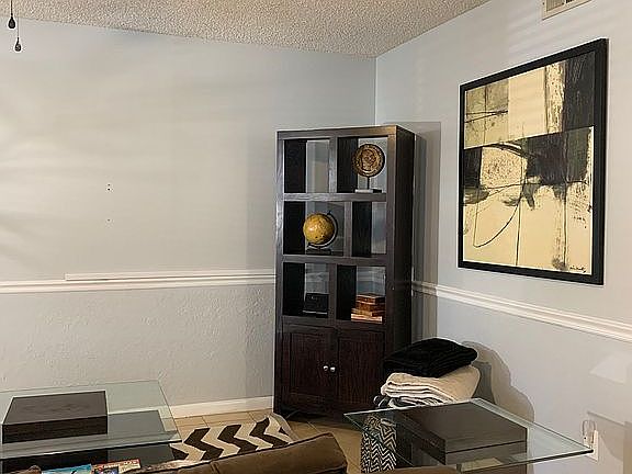 3rd image of 4810 S Dauphin Ave #14-D