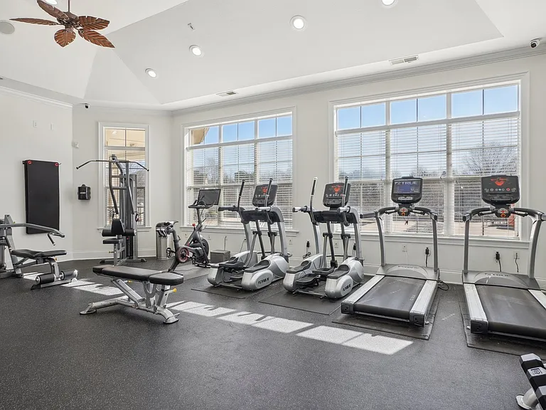 Greystone at Widewaters — Photo 31
