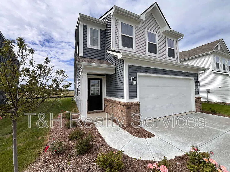 8094 Ridge Line Dr