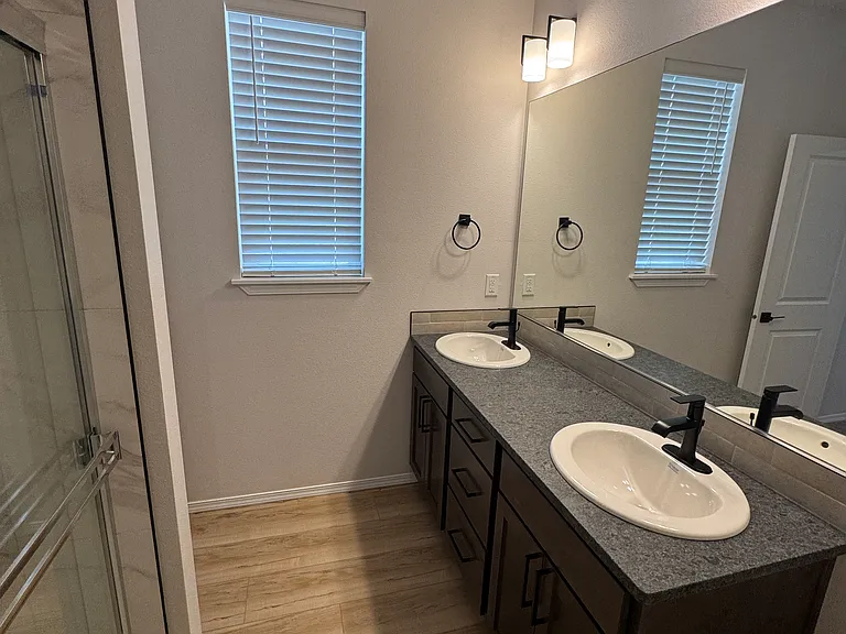 8408 E Rich Ave — Photo 13
