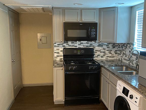 4th image of 3870 Tulsa Way APT 20